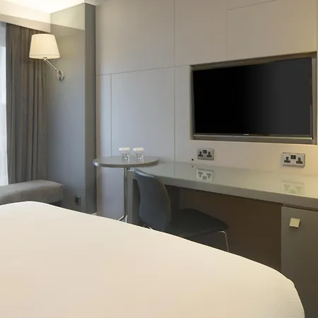 Doubletree By Hilton Centre 4* Μπρίστολ