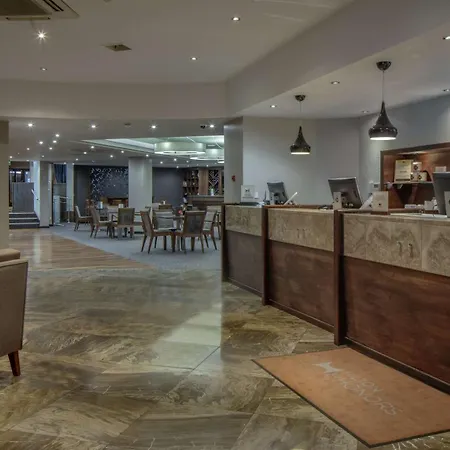 Отель Doubletree By Hilton Centre 4*