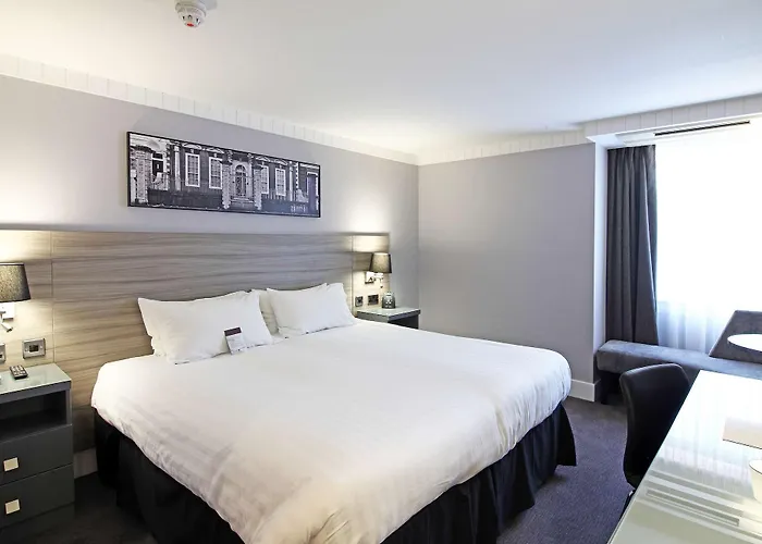 Doubletree By Hilton Centre 4* Бристоль