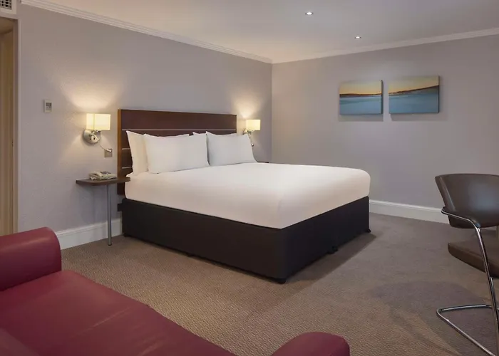 Doubletree By Hilton Centre 4* Бристоль