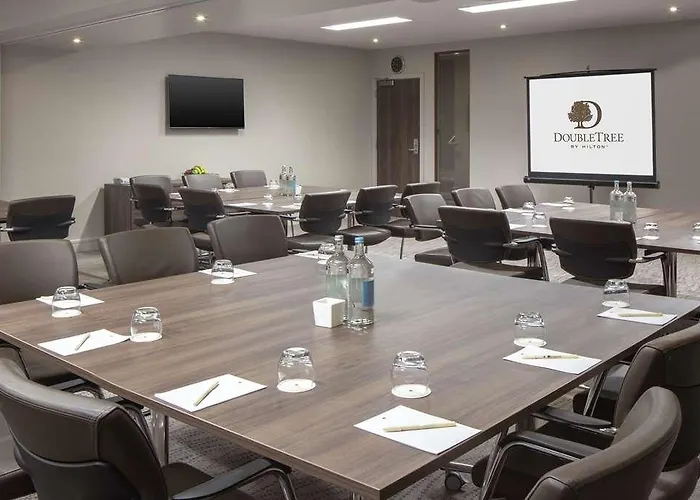 Doubletree By Hilton Centre