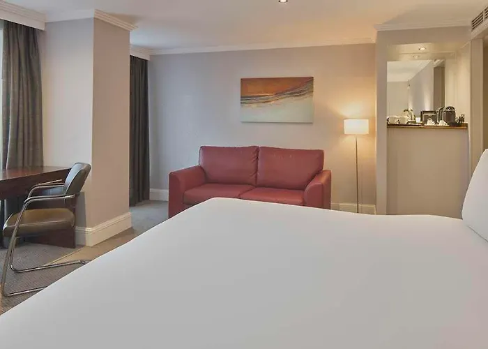 Doubletree By Hilton Centre Отель 4*