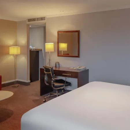 Doubletree By Hilton Centre
