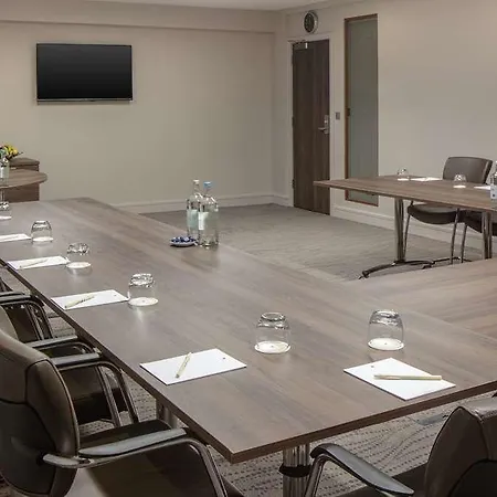 Hotel Doubletree By Hilton Centre 4*