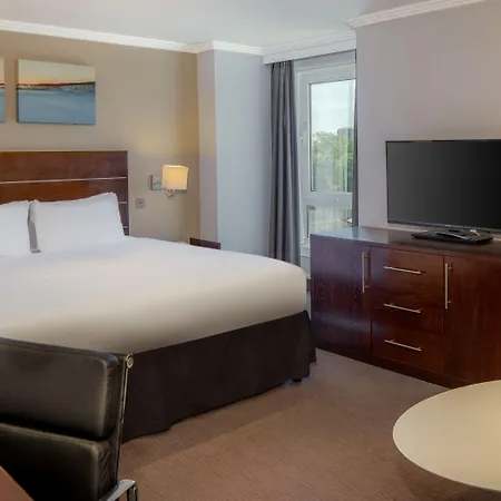 Doubletree By Hilton Centre 4*