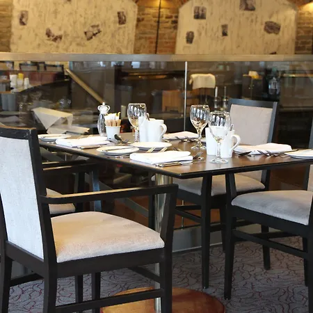 Doubletree By Hilton Centre Ξενοδοχείο