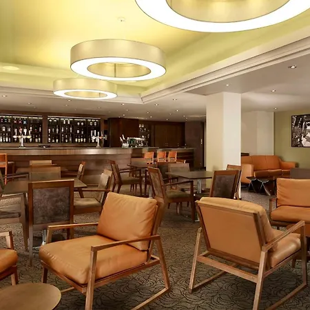 فندق Doubletree By Hilton Centre بريستول
