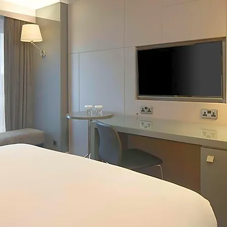 Doubletree By Hilton Centre Hotel Bristol