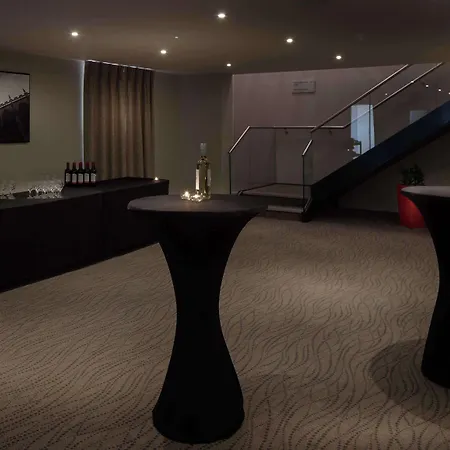 Doubletree By Hilton Centre 4* بريستول