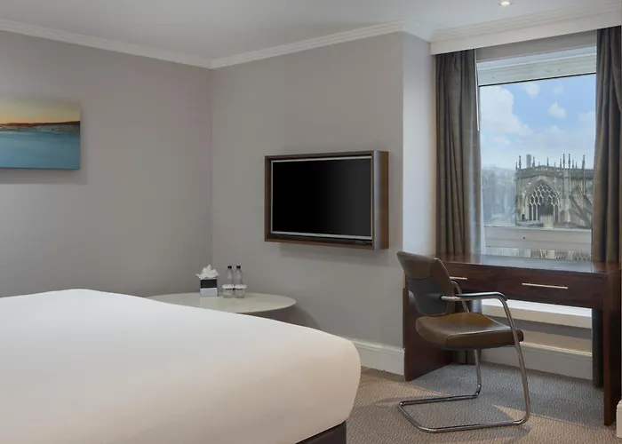 Doubletree By Hilton Centre Hotel 4*