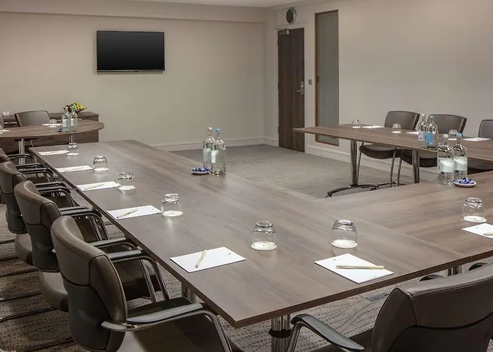 Hotel Doubletree By Hilton Centre 4*