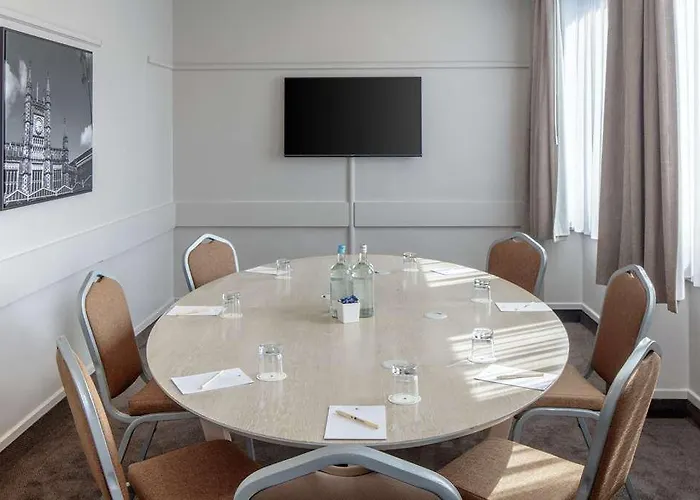 Doubletree By Hilton Centre 4* Bristol