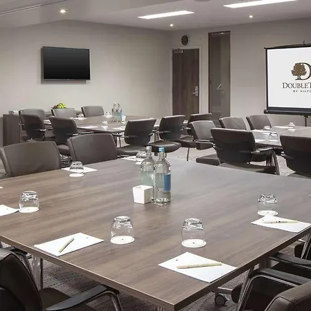 Doubletree By Hilton Centre