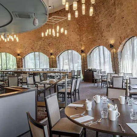 Doubletree By Hilton Centre Szálloda 4*