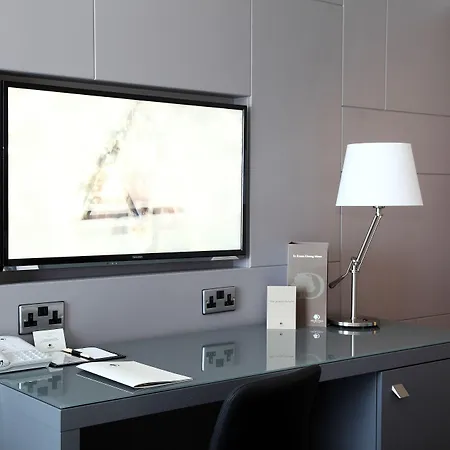 Doubletree By Hilton Centre Bristol