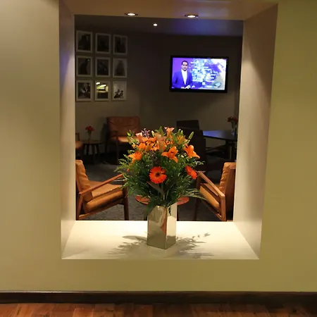 Doubletree By Hilton Centre Szálloda